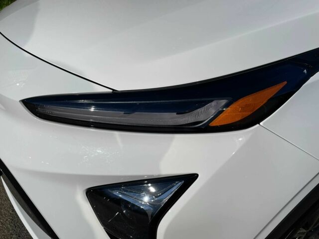 Білий Шевроле Чєвєттє, об'ємом двигуна 0 л та пробігом 12 тис. км за 25000 $, фото 6 на Automoto.ua