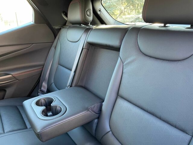 Білий Шевроле Чєвєттє, об'ємом двигуна 0 л та пробігом 12 тис. км за 25000 $, фото 18 на Automoto.ua