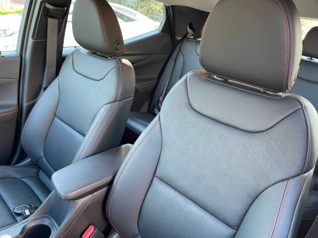 Білий Шевроле Чєвєттє, об'ємом двигуна 0 л та пробігом 12 тис. км за 25000 $, фото 16 на Automoto.ua