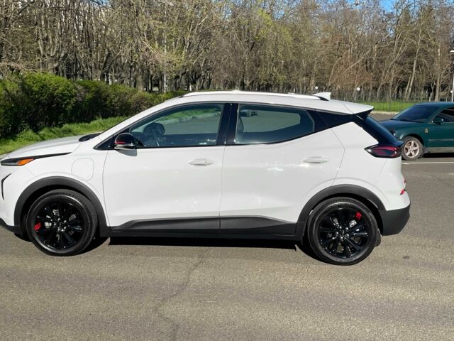 Білий Шевроле Чєвєттє, об'ємом двигуна 0 л та пробігом 12 тис. км за 25000 $, фото 2 на Automoto.ua