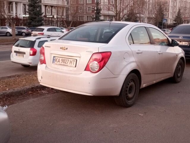 Білий Шевроле Чєвєттє, об'ємом двигуна 1.6 л та пробігом 250 тис. км за 4300 $, фото 1 на Automoto.ua