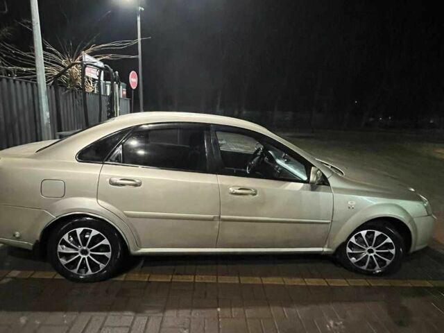 Бежевий Шевроле Чєвєттє, об'ємом двигуна 1.8 л та пробігом 302 тис. км за 4000 $, фото 1 на Automoto.ua