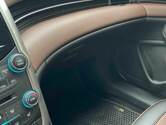 Бежевий Шевроле Чєвєттє, об'ємом двигуна 2.5 л та пробігом 15 тис. км за 12500 $, фото 6 на Automoto.ua