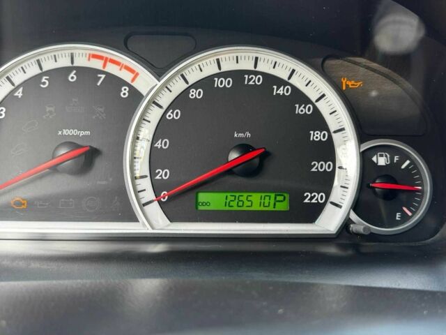 Бежевий Шевроле Чєвєттє, об'ємом двигуна 3.2 л та пробігом 127 тис. км за 6999 $, фото 1 на Automoto.ua