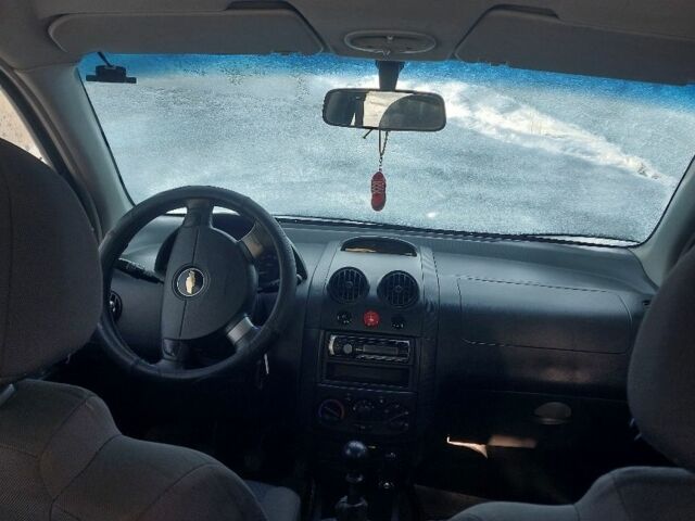 Чорний Шевроле Чєвєттє, об'ємом двигуна 1.5 л та пробігом 198 тис. км за 3300 $, фото 4 на Automoto.ua