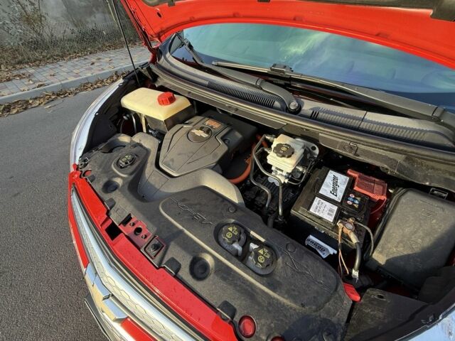 Червоний Шевроле Чєвєттє, об'ємом двигуна 0 л та пробігом 160 тис. км за 7200 $, фото 3 на Automoto.ua