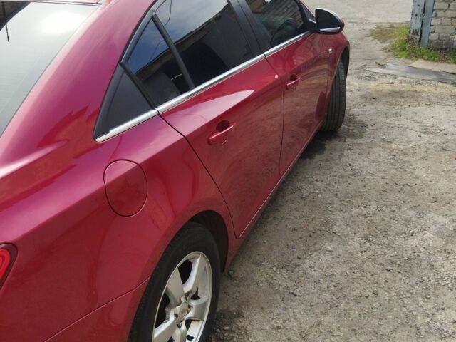 Червоний Шевроле Чєвєттє, об'ємом двигуна 1.8 л та пробігом 167 тис. км за 7200 $, фото 3 на Automoto.ua