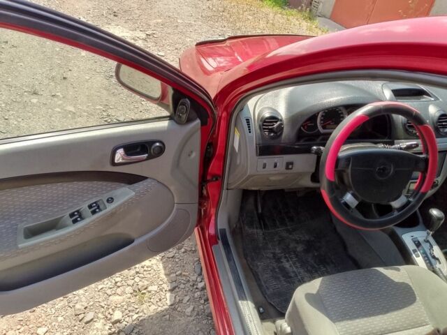 Красный Шевроле Чеветте, объемом двигателя 1.8 л и пробегом 226 тыс. км за 4300 $, фото 13 на Automoto.ua