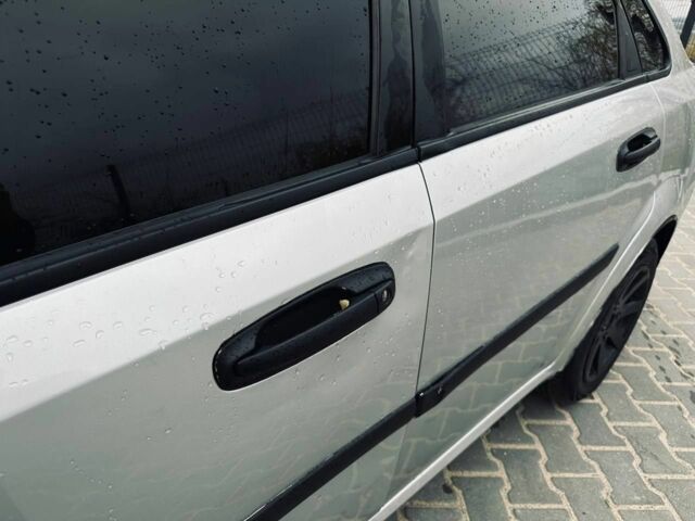 Серый Шевроле Чеветте, объемом двигателя 1.6 л и пробегом 400 тыс. км за 3800 $, фото 6 на Automoto.ua