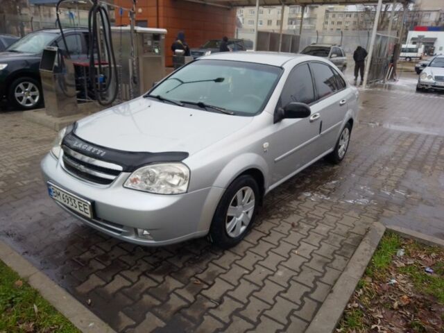 Серый Шевроле Чеветте, объемом двигателя 1.6 л и пробегом 290 тыс. км за 3600 $, фото 5 на Automoto.ua