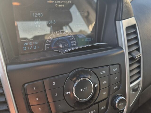 Сірий Шевроле Чєвєттє, об'ємом двигуна 1.6 л та пробігом 220 тис. км за 5500 $, фото 7 на Automoto.ua