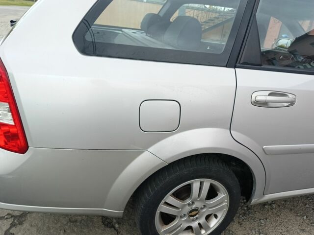 Сірий Шевроле Чєвєттє, об'ємом двигуна 0 л та пробігом 221 тис. км за 1900 $, фото 10 на Automoto.ua