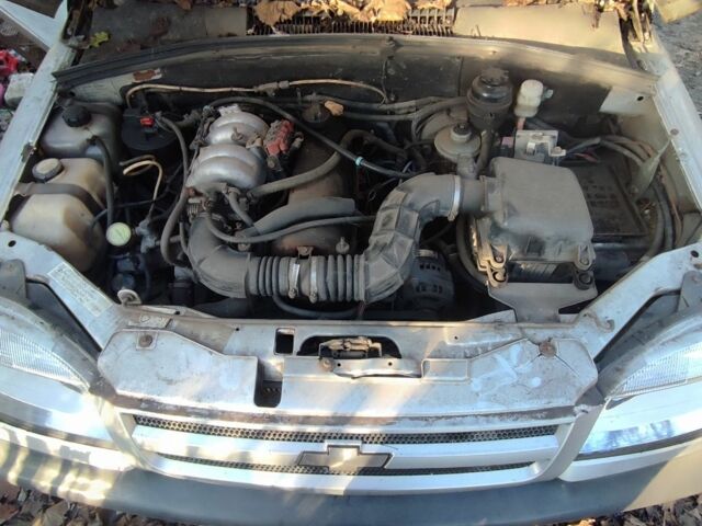 Сірий Шевроле Чєвєттє, об'ємом двигуна 0 л та пробігом 999 тис. км за 800 $, фото 1 на Automoto.ua