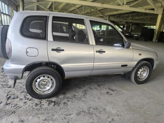 Серый Шевроле Чеветте, объемом двигателя 1.7 л и пробегом 148 тыс. км за 3700 $, фото 5 на Automoto.ua