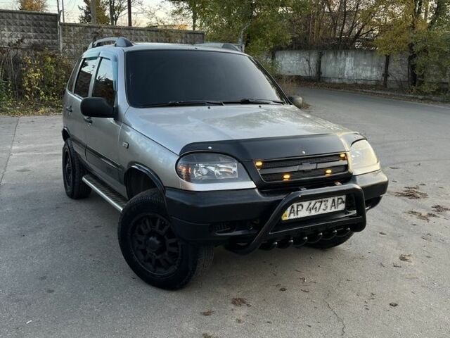 Серый Шевроле Чеветте, объемом двигателя 1.9 л и пробегом 270 тыс. км за 3000 $, фото 1 на Automoto.ua