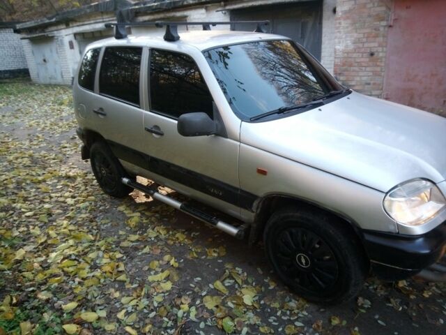 Серый Шевроле Чеветте, объемом двигателя 1.7 л и пробегом 250 тыс. км за 3000 $, фото 7 на Automoto.ua