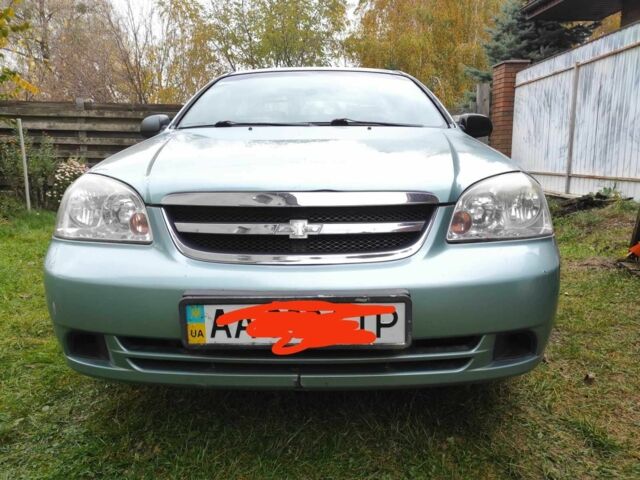 Зеленый Шевроле Чеветте, объемом двигателя 1.6 л и пробегом 307 тыс. км за 3000 $, фото 1 на Automoto.ua