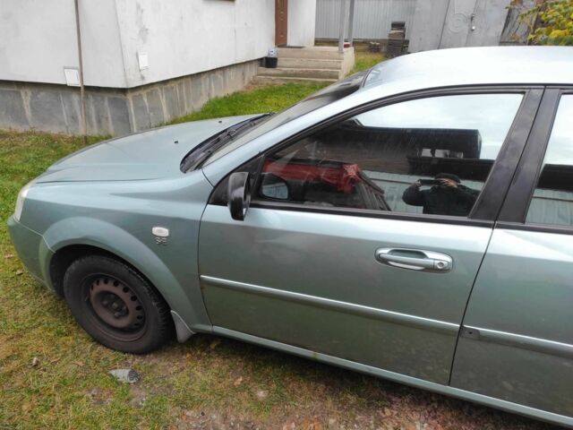 Зеленый Шевроле Чеветте, объемом двигателя 1.6 л и пробегом 307 тыс. км за 3000 $, фото 6 на Automoto.ua