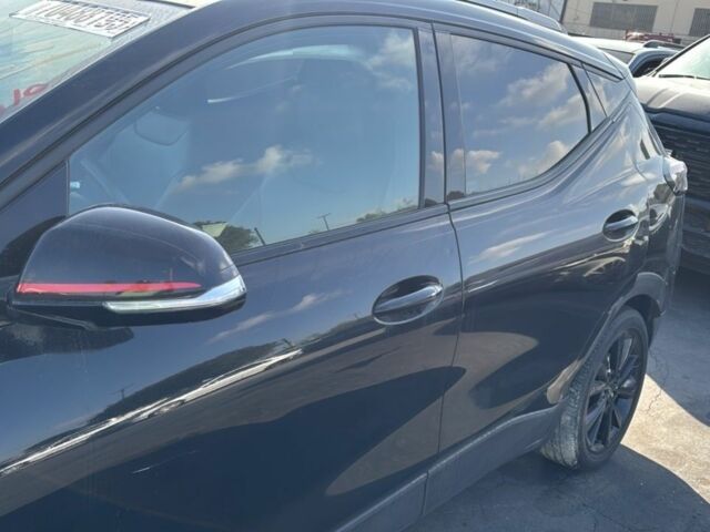 Черный Шевроле Чеви, объемом двигателя 0 л и пробегом 49 тыс. км за 13900 $, фото 10 на Automoto.ua