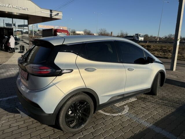 Сірий Шевроле Чеві, об'ємом двигуна 0 л та пробігом 80 тис. км за 16200 $, фото 5 на Automoto.ua