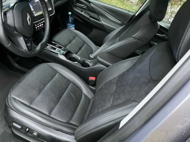 Сірий Шевроле Чеві, об'ємом двигуна 0 л та пробігом 16 тис. км за 18800 $, фото 6 на Automoto.ua