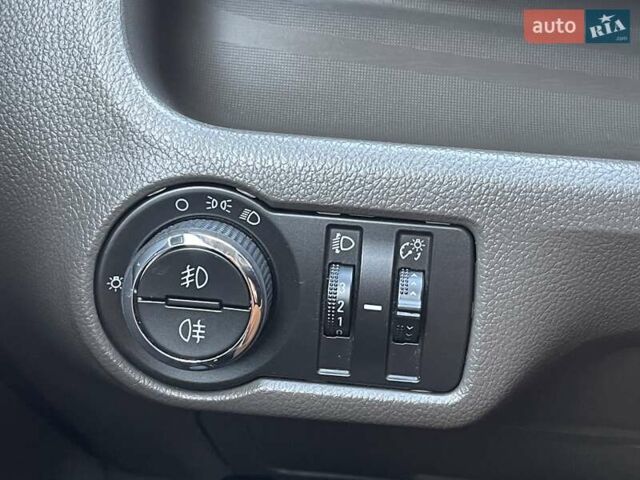 Белый Шевроле Кобальт, объемом двигателя 1.49 л и пробегом 18 тыс. км за 10900 $, фото 19 на Automoto.ua