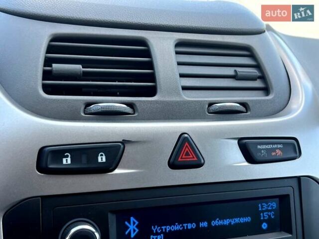 Коричневый Шевроле Кобальт, объемом двигателя 1.49 л и пробегом 55 тыс. км за 9600 $, фото 32 на Automoto.ua