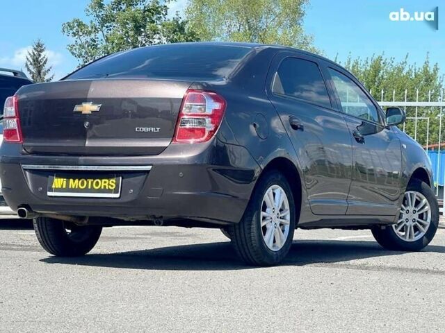 Шевроле Кобальт, об'ємом двигуна 0 л та пробігом 55 тис. км за 9800 $, фото 4 на Automoto.ua