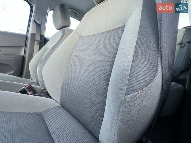 Серый Шевроле Кобальт, объемом двигателя 1.49 л и пробегом 49 тыс. км за 8500 $, фото 14 на Automoto.ua