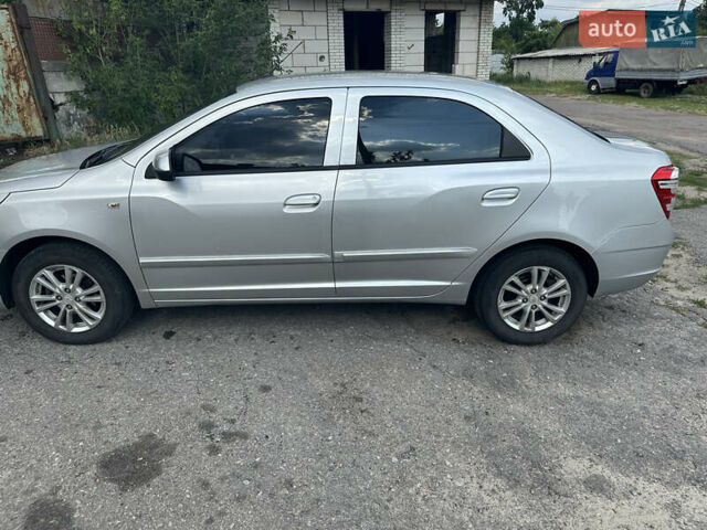 Серый Шевроле Кобальт, объемом двигателя 1.5 л и пробегом 47 тыс. км за 11000 $, фото 16 на Automoto.ua