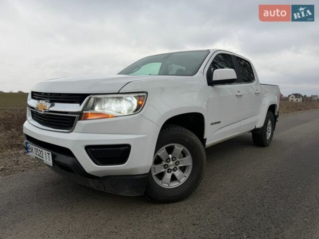 Белый Шевроле Колорадо, объемом двигателя 2.5 л и пробегом 120 тыс. км за 15700 $, фото 16 на Automoto.ua