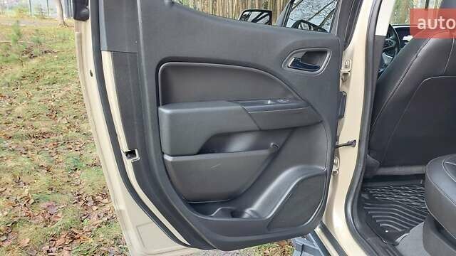 Бежевый Шевроле Колорадо, объемом двигателя 3.6 л и пробегом 44 тыс. км за 30500 $, фото 37 на Automoto.ua