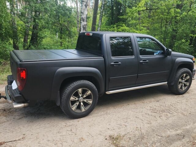 Черный Шевроле Колорадо, объемом двигателя 4 л и пробегом 200 тыс. км за 13500 $, фото 4 на Automoto.ua