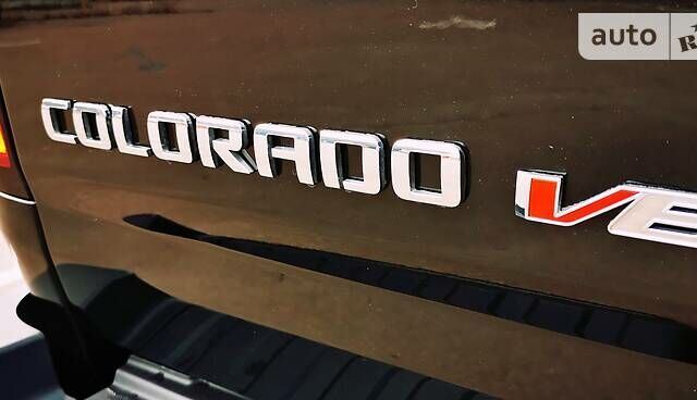 Черный Шевроле Колорадо, объемом двигателя 3.6 л и пробегом 37 тыс. км за 35500 $, фото 22 на Automoto.ua