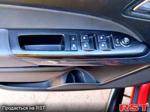 Красный Шевроле Колорадо, объемом двигателя 3.6 л и пробегом 108 тыс. км за 26000 $, фото 6 на Automoto.ua