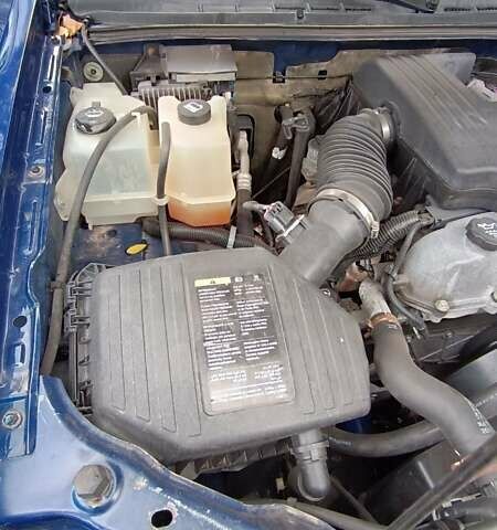 Синий Шевроле Колорадо, объемом двигателя 3 л и пробегом 307 тыс. км за 10900 $, фото 41 на Automoto.ua