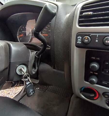 Синий Шевроле Колорадо, объемом двигателя 3 л и пробегом 307 тыс. км за 10900 $, фото 42 на Automoto.ua