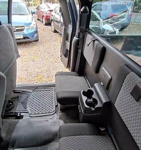 Синій Шевроле Колорадо, об'ємом двигуна 3 л та пробігом 307 тис. км за 11900 $, фото 23 на Automoto.ua