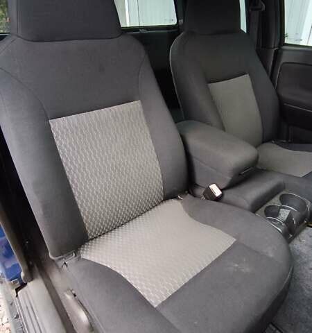 Синій Шевроле Колорадо, об'ємом двигуна 3 л та пробігом 307 тис. км за 11900 $, фото 16 на Automoto.ua