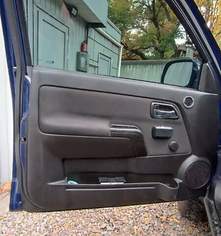 Синій Шевроле Колорадо, об'ємом двигуна 3 л та пробігом 307 тис. км за 11900 $, фото 1 на Automoto.ua