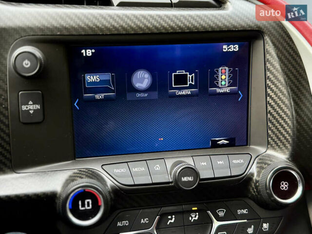 Белый Шевроле Корвет, объемом двигателя 6.2 л и пробегом 36 тыс. км за 75000 $, фото 33 на Automoto.ua