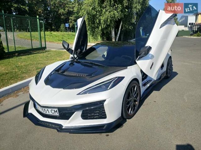 Шевроле Корвет 2022 у Києві на Automoto.ua Білий Шевроле Корвет, об'ємом двигуна 6.2 л та пробігом 17 тис. км за 120000 $, фото 8 на Automoto.ua