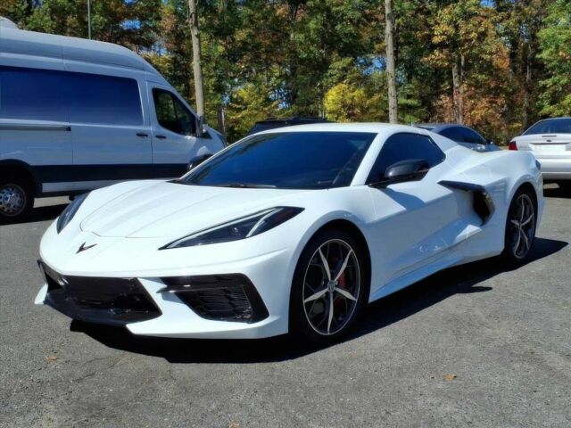 Шевроле Корвет 2023 у Кропивницькому (Кіровограді) на Automoto.ua Білий Шевроле Корвет, об'ємом двигуна 6.2 л та пробігом 20 тис. км за 65000 $, фото 2 на Automoto.ua