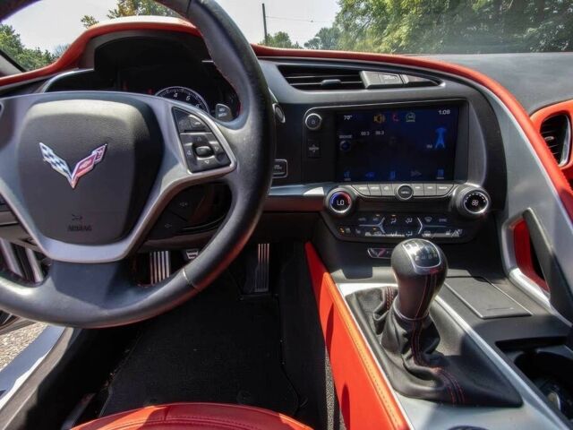 Білий Шевроле Корвет, об'ємом двигуна 6.2 л та пробігом 135 тис. км за 13500 $, фото 8 на Automoto.ua