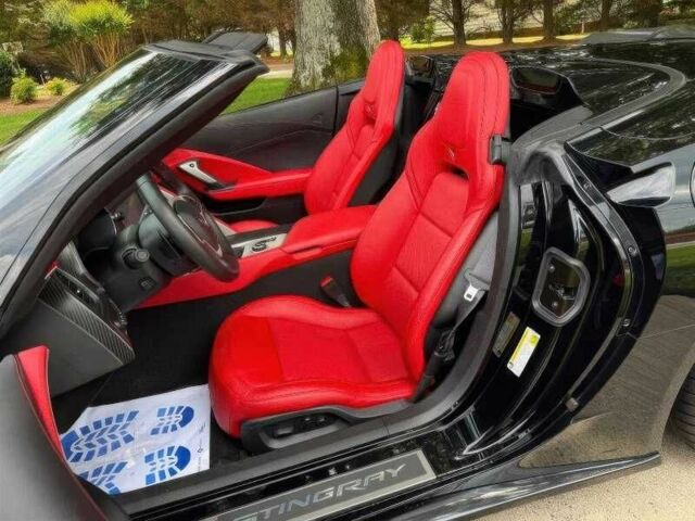 Черный Шевроле Корвет, объемом двигателя 6.2 л и пробегом 132 тыс. км за 24000 $, фото 12 на Automoto.ua