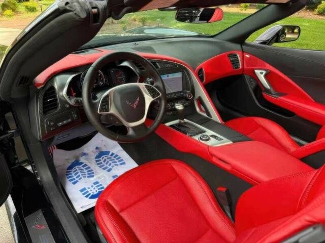 Черный Шевроле Корвет, объемом двигателя 6.2 л и пробегом 132 тыс. км за 24000 $, фото 11 на Automoto.ua