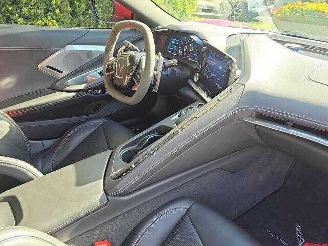 Красный Шевроле Корвет, объемом двигателя 6.2 л и пробегом 16 тыс. км за 29800 $, фото 9 на Automoto.ua