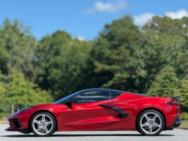 Шевроле Корвет 2022 у Києві на Automoto.ua Червоний Шевроле Корвет, об'ємом двигуна 6.2 л та пробігом 12 тис. км за 65000 $, фото 5 на Automoto.ua