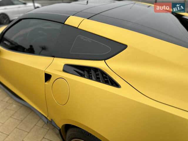 Желтый Шевроле Корвет, объемом двигателя 6.16 л и пробегом 46 тыс. км за 49500 $, фото 5 на Automoto.ua