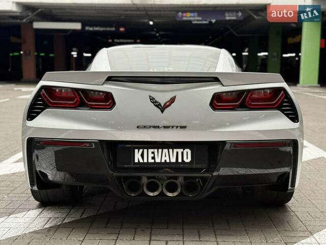 Серый Шевроле Корвет, объемом двигателя 6.2 л и пробегом 74 тыс. км за 37000 $, фото 5 на Automoto.ua